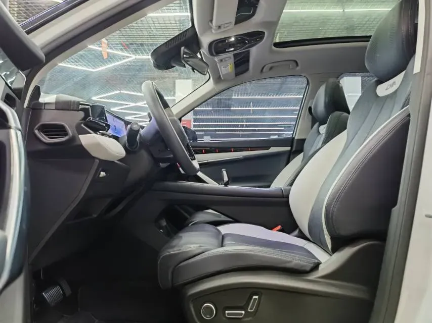 2024 Geely StarRay 1.5T 181HP L4 7DCT,autocango,china used car exporter,china ev exporter,chinese used car exporter,chinese used ev exporter