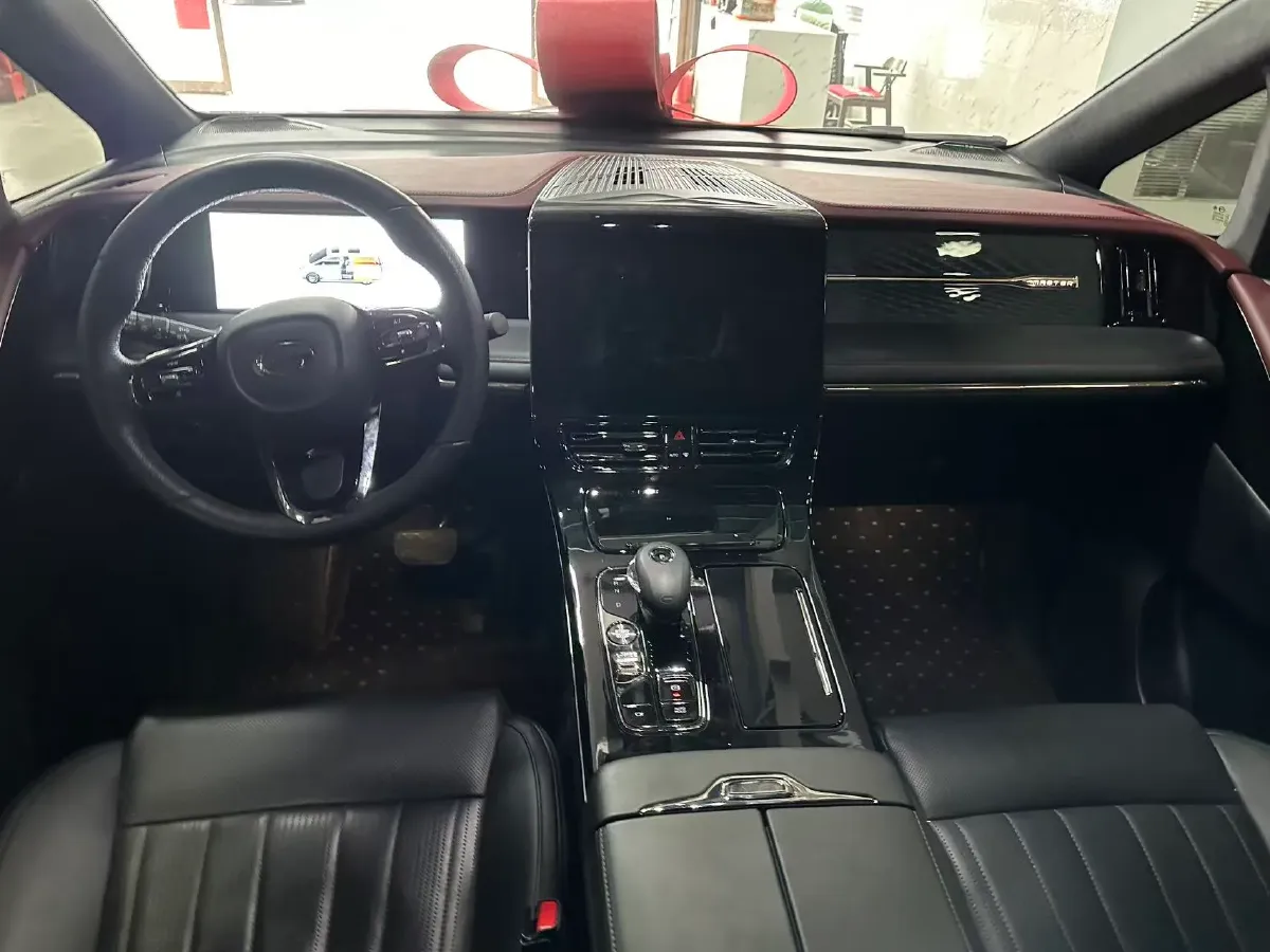 2023 GAC Trumpchi M8 2.0T 252HP L4 8AT,autocango,china used car exporter,china ev exporter,chinese used car exporter,chinese used ev exporter