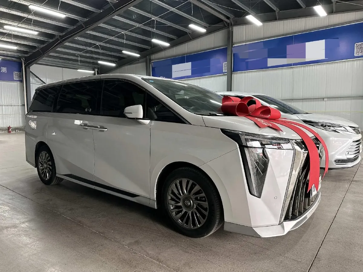 2023 GAC Trumpchi M8 2.0T 252HP L4 8AT,autocango,china used car exporter,china ev exporter,chinese used car exporter,chinese used ev exporter