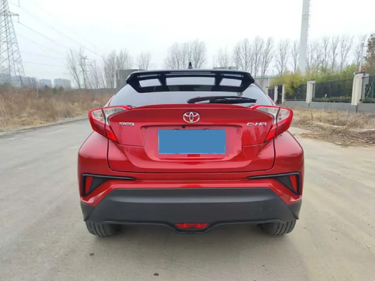 2020 Toyota C-HR 2.0L 171HP L4 CVT,autocango,china used car exporter,china ev exporter,chinese used car exporter,chinese used ev exporter
