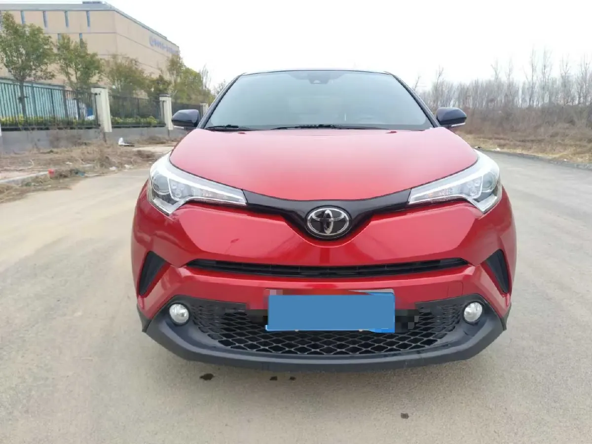 2020 Toyota C-HR 2.0L 171HP L4 CVT,autocango,china used car exporter,china ev exporter,chinese used car exporter,chinese used ev exporter