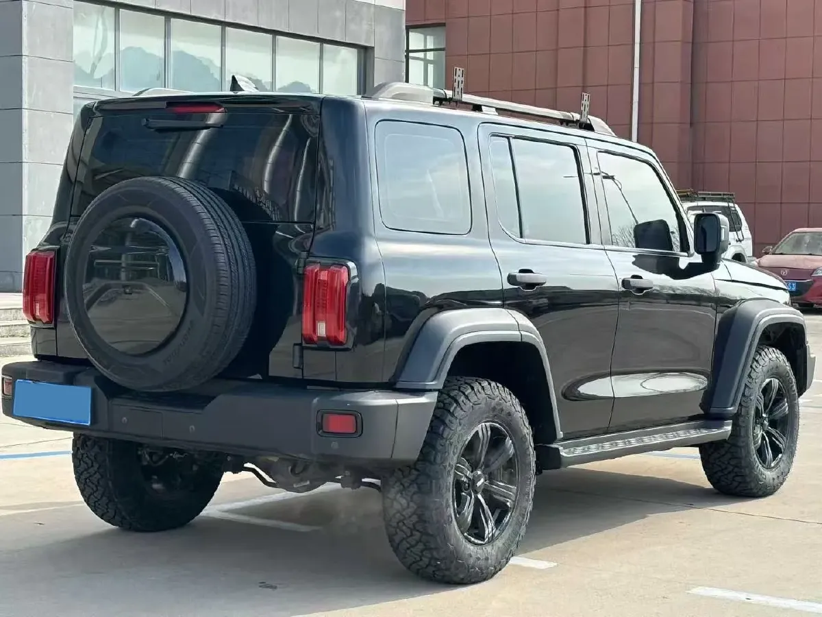 2021 Tank 300 2.0T 227HP L4 8AT,autocango,china used car exporter,china ev exporter,chinese used car exporter,chinese used ev exporter