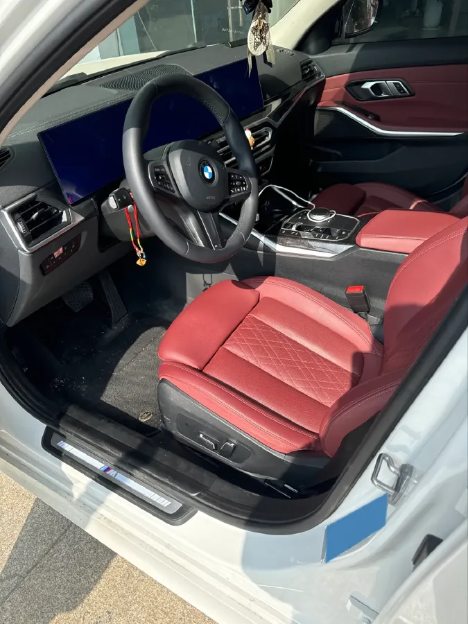 2024 BMW 3 Series 2.0T 184HP L4 8AT,autocango,china used car exporter,china ev exporter,chinese used car exporter,chinese used ev exporter