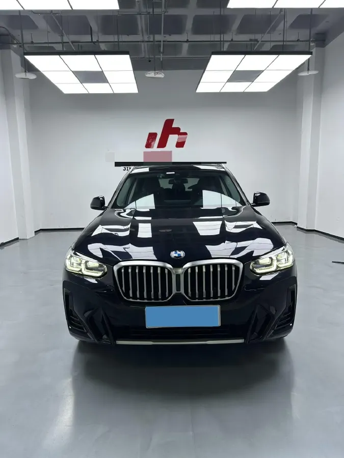 2022 BMW X3 2.0T 184HP L4 8AT,autocango,china used car exporter,china ev exporter,chinese used car exporter,chinese used ev exporter