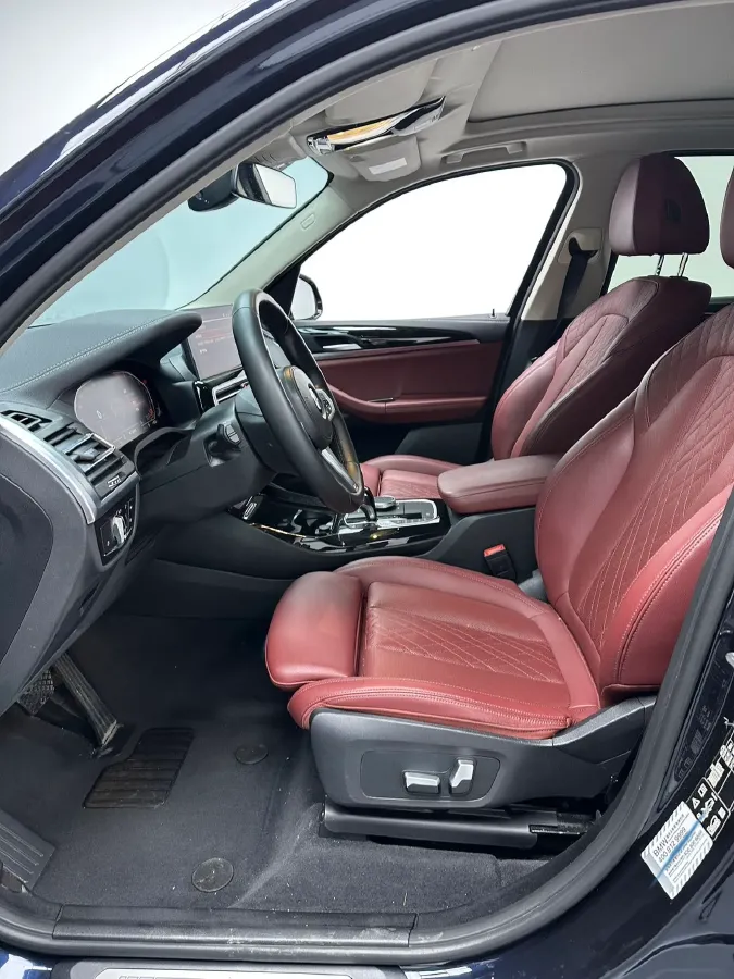 2022 BMW X3 2.0T 184HP L4 8AT,autocango,china used car exporter,china ev exporter,chinese used car exporter,chinese used ev exporter