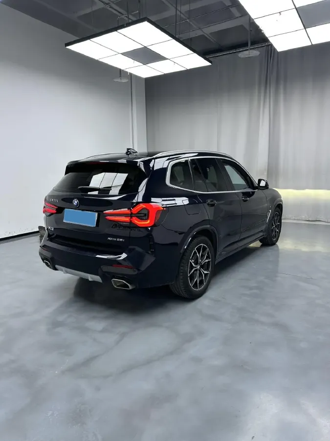 2022 BMW X3 2.0T 184HP L4 8AT,autocango,china used car exporter,china ev exporter,chinese used car exporter,chinese used ev exporter