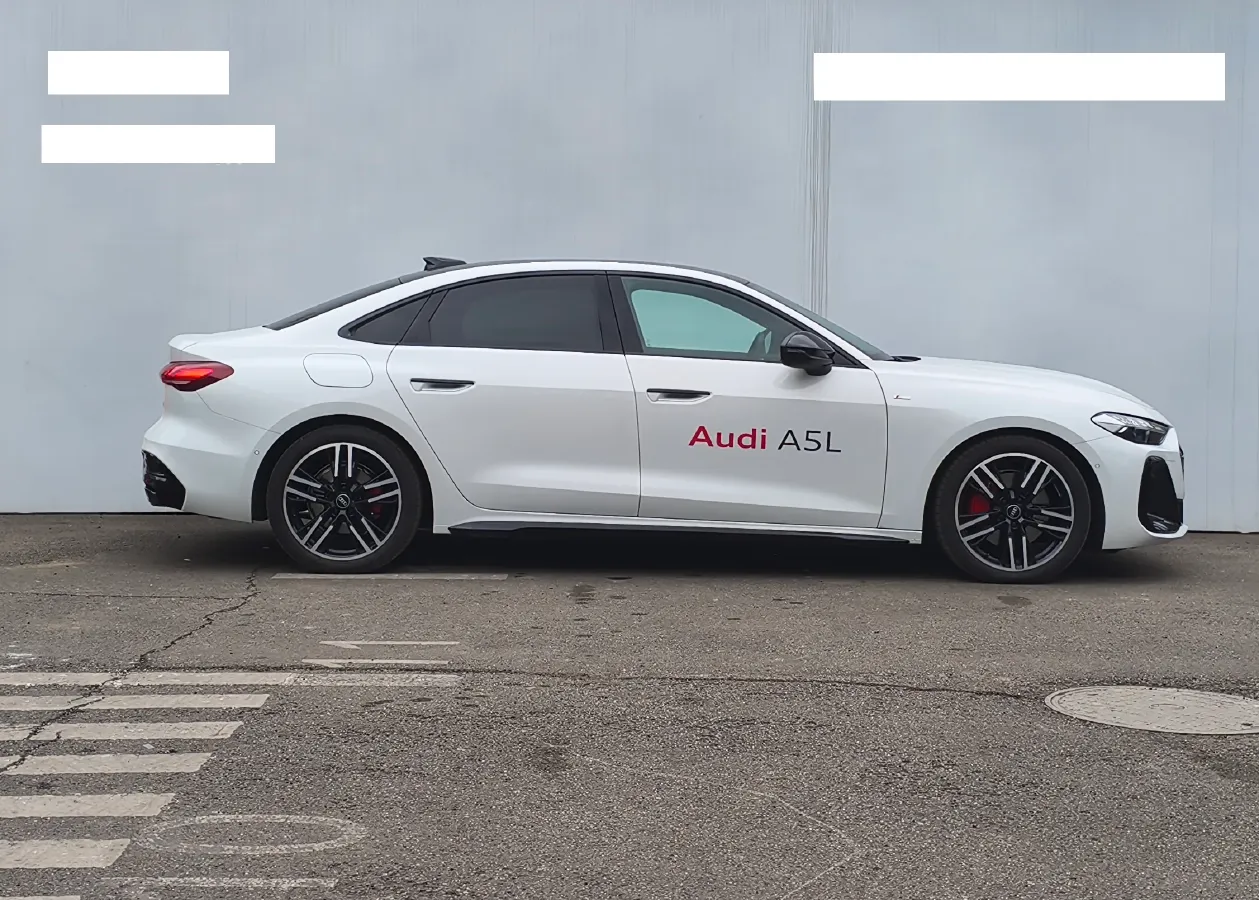 2026 Audi A5L 2.0T 204HP L4 7DCT,autocango,china used car exporter,china ev exporter,chinese used car exporter,chinese used ev exporter