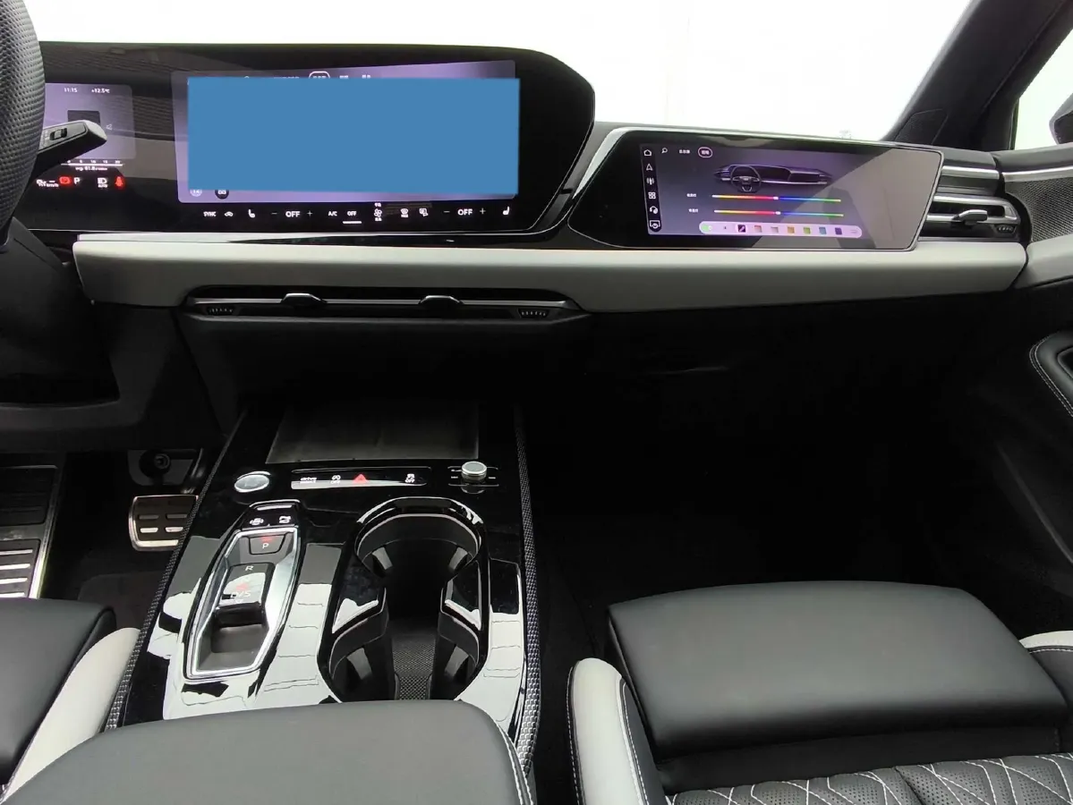 2026 Audi A5L 2.0T 204HP L4 7DCT,autocango,china used car exporter,china ev exporter,chinese used car exporter,chinese used ev exporter