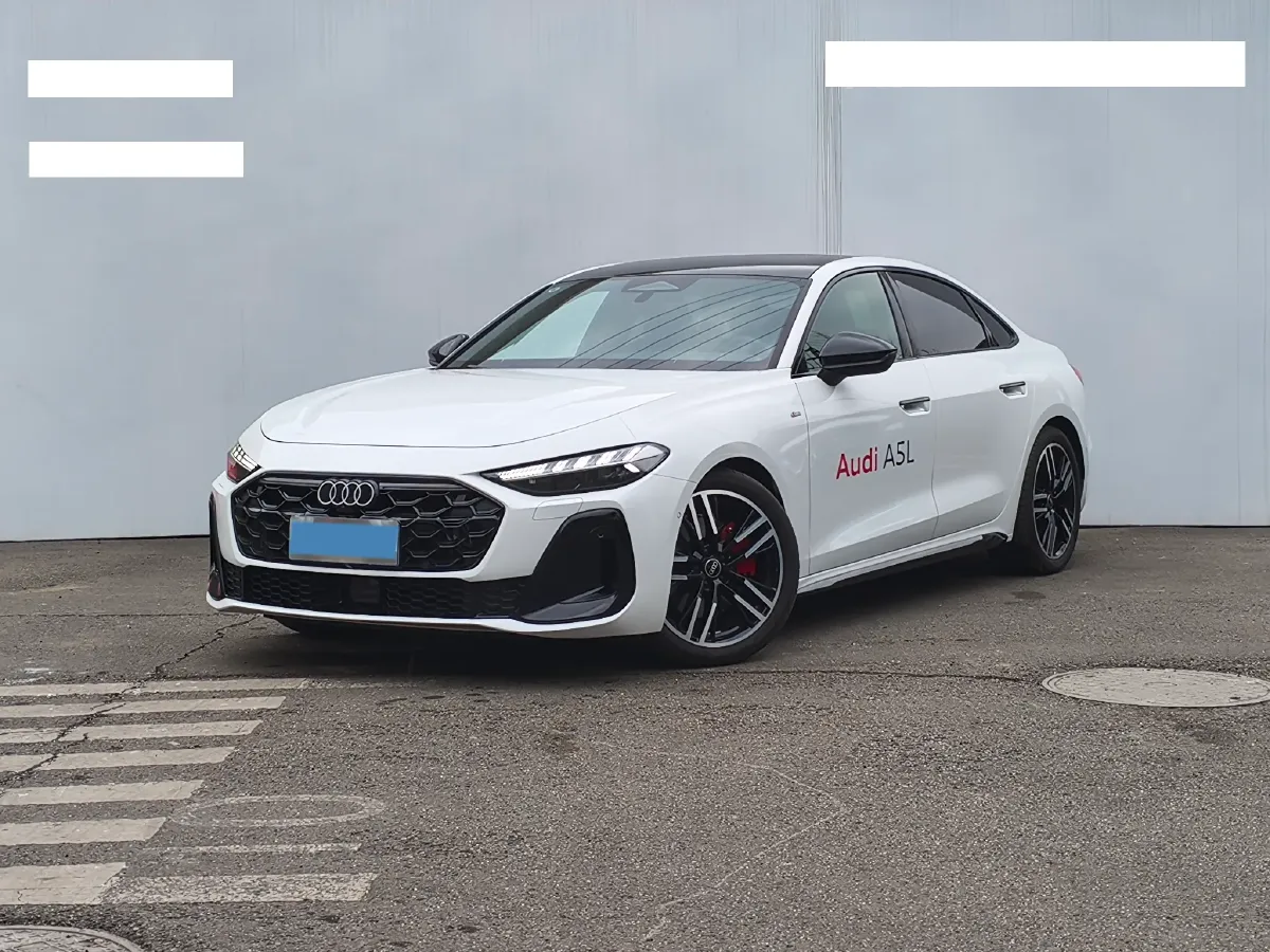 2026 Audi A5L 2.0T 204HP L4 7DCT,autocango,china used car exporter,china ev exporter,chinese used car exporter,chinese used ev exporter