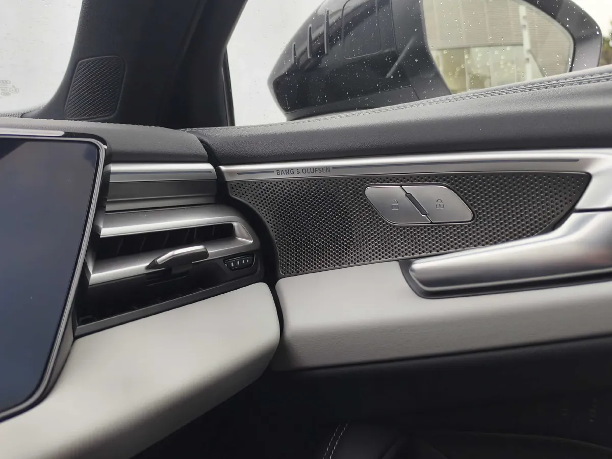 2026 Audi A5L 2.0T 204HP L4 7DCT,autocango,china used car exporter,china ev exporter,chinese used car exporter,chinese used ev exporter