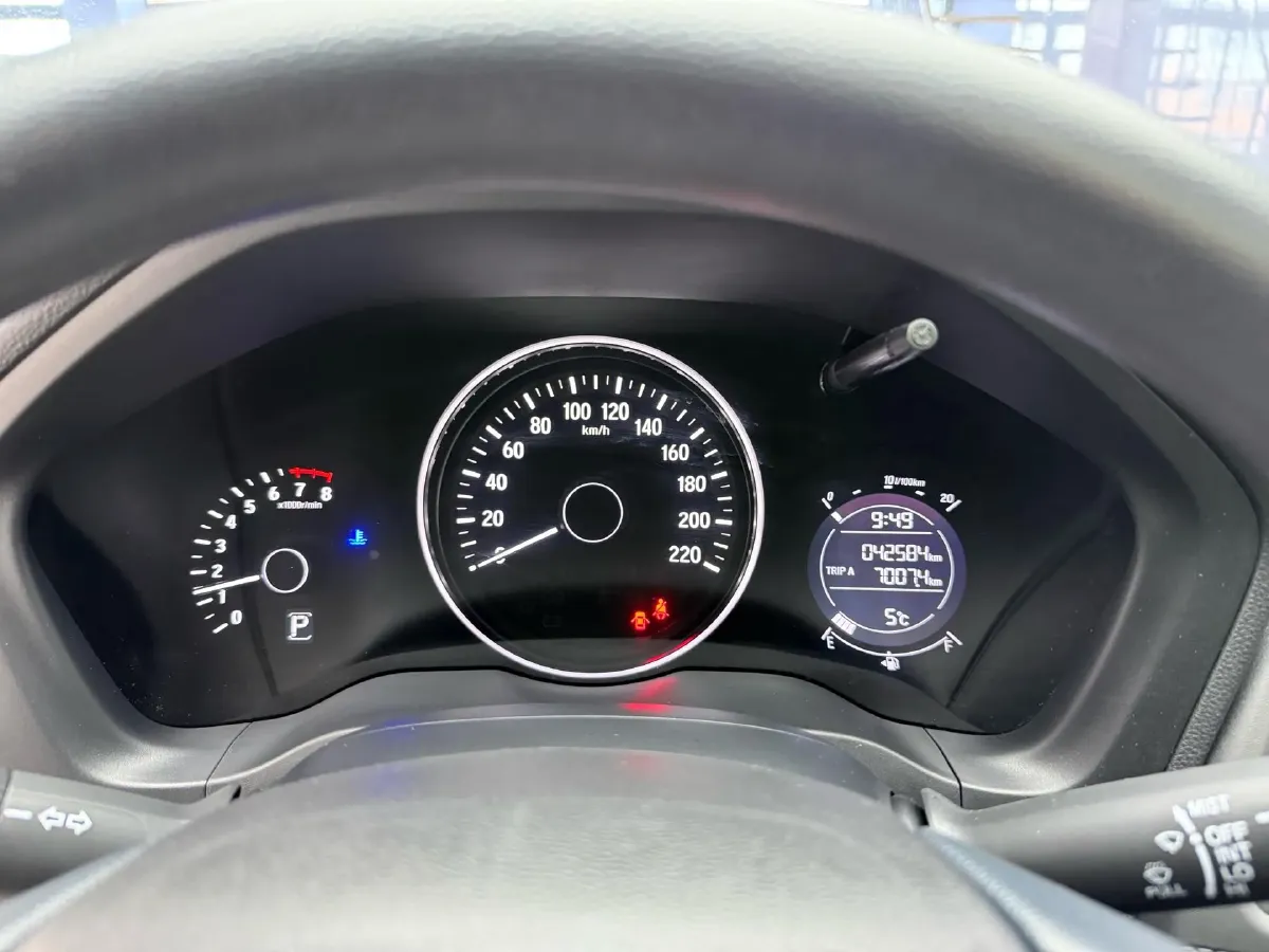 2022 Honda Vezel 1.5L 131HP L4 CVT,autocango,china used car exporter,china ev exporter,chinese used car exporter,chinese used ev exporter