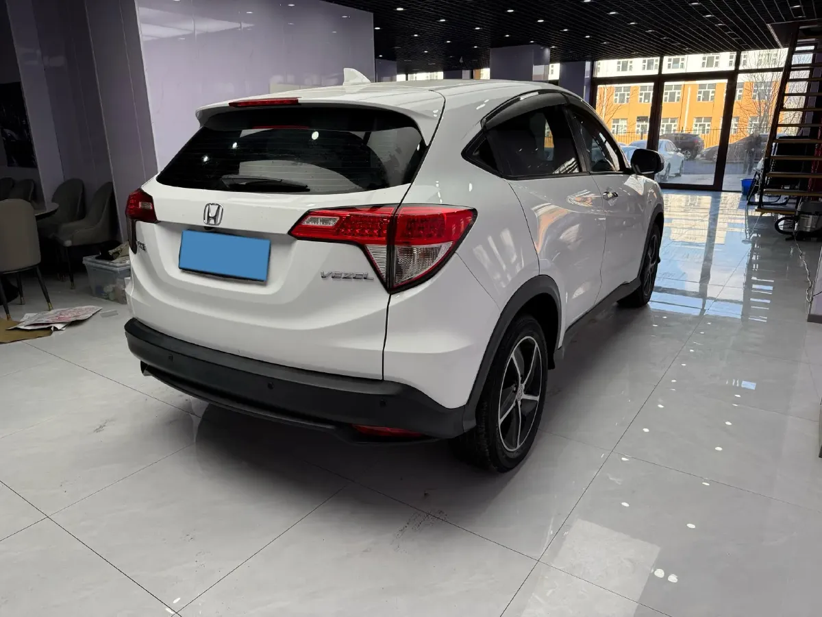 2022 Honda Vezel 1.5L 131HP L4 CVT,autocango,china used car exporter,china ev exporter,chinese used car exporter,chinese used ev exporter