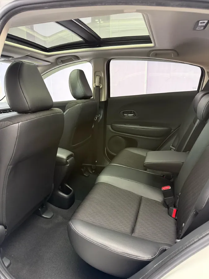 2022 Honda Vezel 1.5L 131HP L4 CVT,autocango,china used car exporter,china ev exporter,chinese used car exporter,chinese used ev exporter