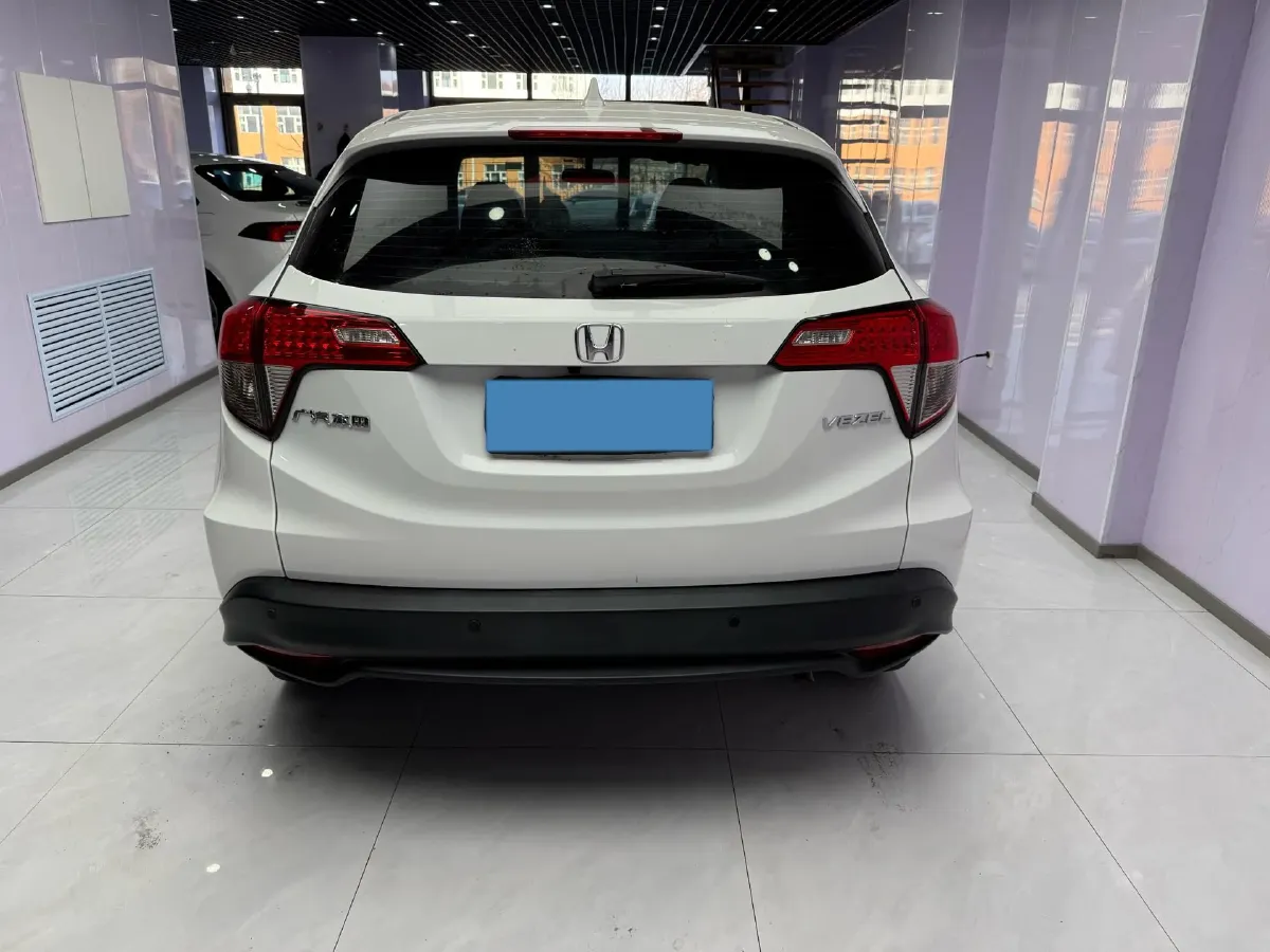 2022 Honda Vezel 1.5L 131HP L4 CVT,autocango,china used car exporter,china ev exporter,chinese used car exporter,chinese used ev exporter