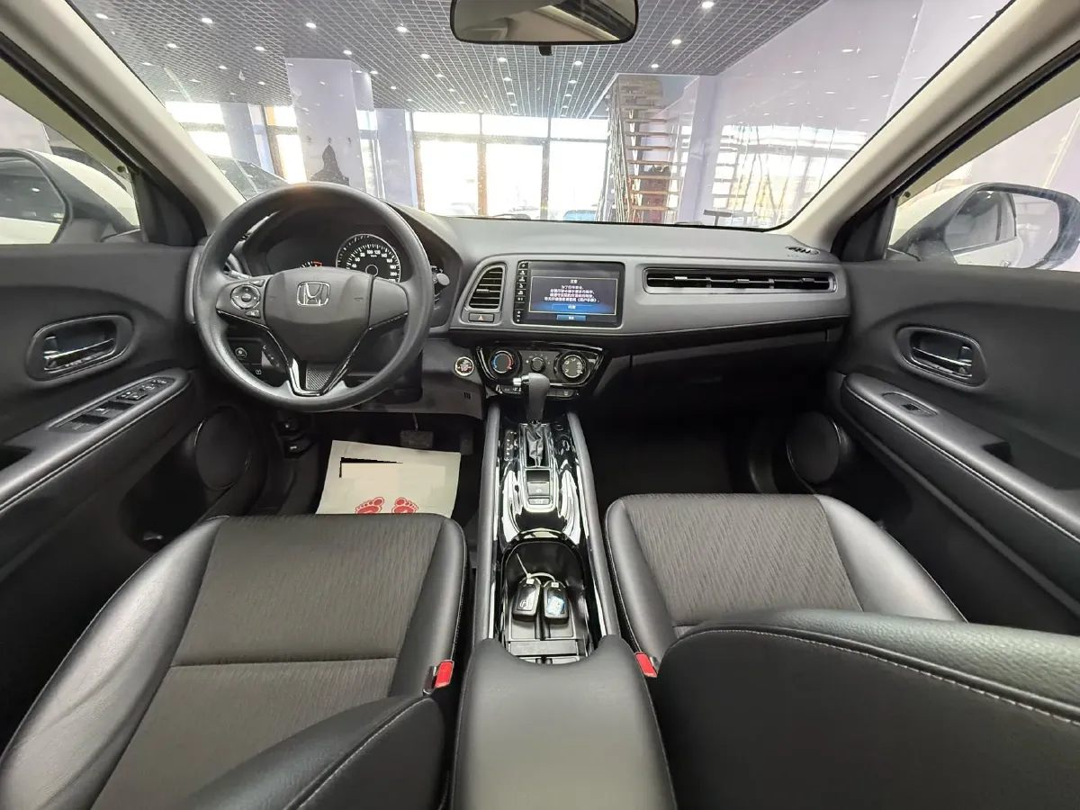 2022 Honda Vezel 1.5L 131HP L4 CVT,autocango,china used car exporter,china ev exporter,chinese used car exporter,chinese used ev exporter