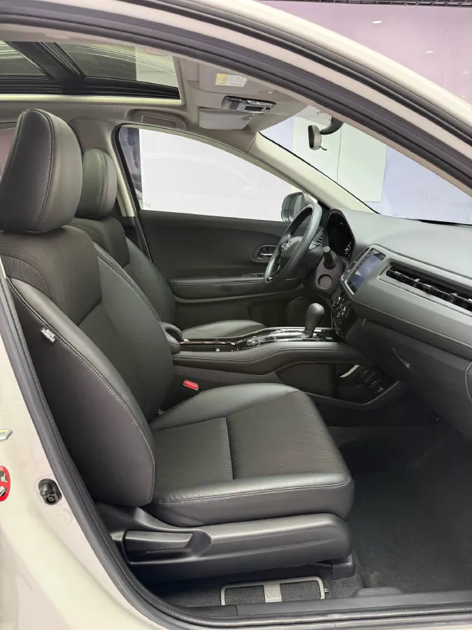 2022 Honda Vezel 1.5L 131HP L4 CVT,autocango,china used car exporter,china ev exporter,chinese used car exporter,chinese used ev exporter