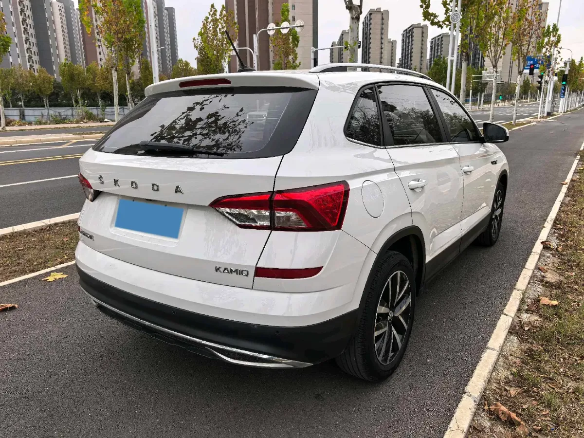 2021 Skoda Kamiq 1.5L 112HP L4 6AT,autocango,china used car exporter,china ev exporter,chinese used car exporter,chinese used ev exporter