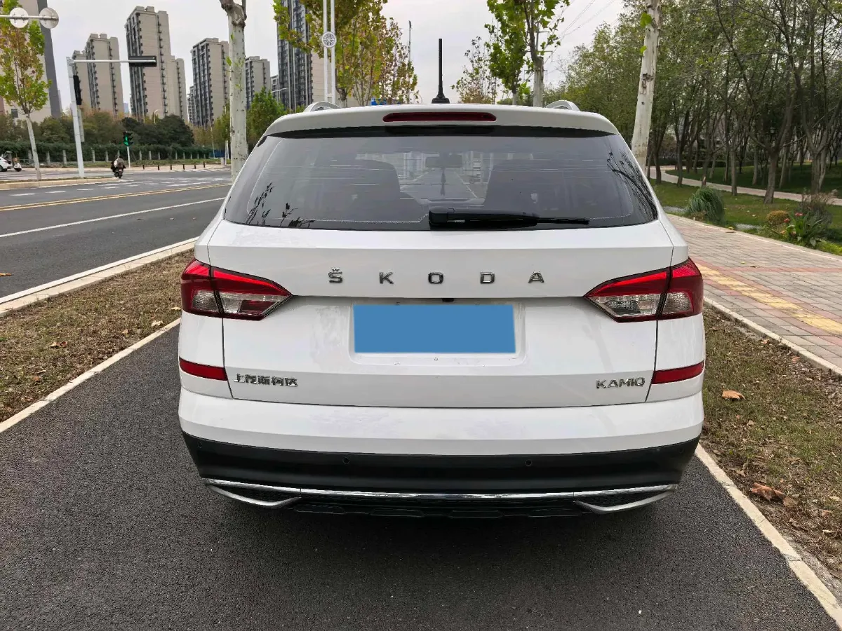 2021 Skoda Kamiq 1.5L 112HP L4 6AT,autocango,china used car exporter,china ev exporter,chinese used car exporter,chinese used ev exporter
