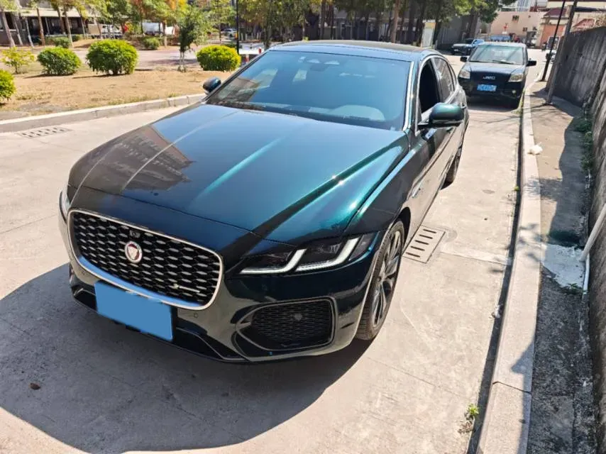 2023 Jaguar XFL 2.0T 300HP L4 8AT,autocango,china used car exporter,china ev exporter,chinese used car exporter,chinese used ev exporter