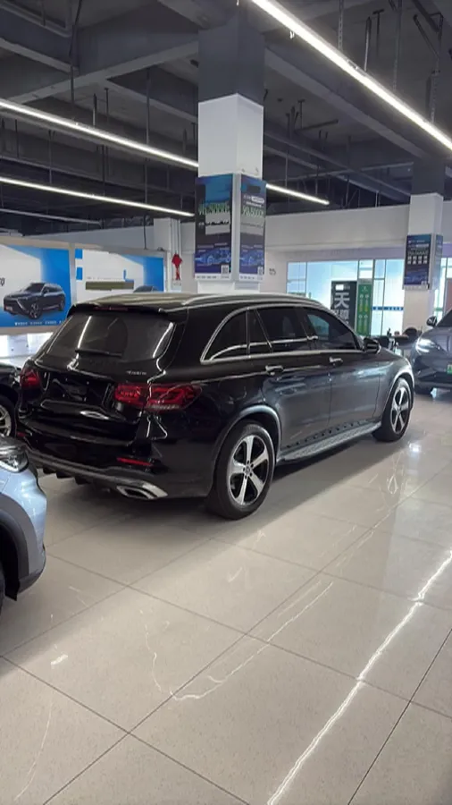 2022 Mercedes-Benz GLC Class 2.0T 197HP L4 9AT,autocango,china used car exporter,china ev exporter,chinese used car exporter,chinese used ev exporter