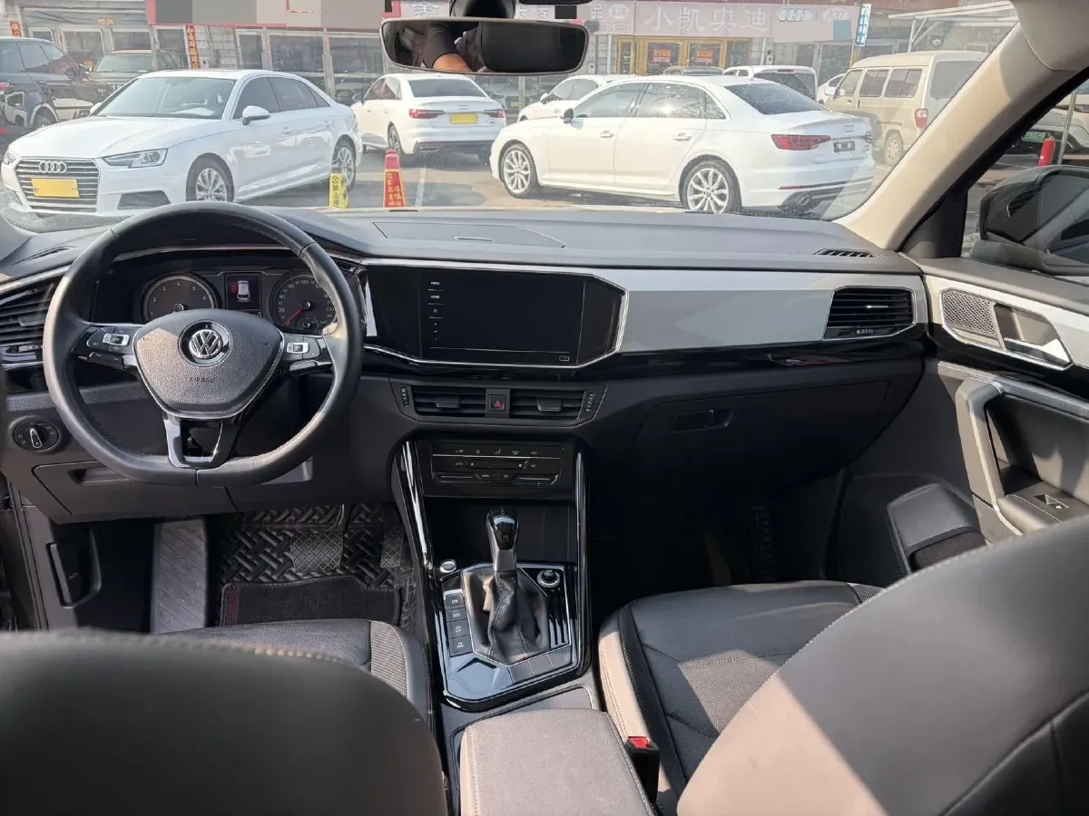 2020 Volkswagen Tayron 2.0T 186HP L4 7DCT,autocango,china used car exporter,china ev exporter,chinese used car exporter,chinese used ev exporter