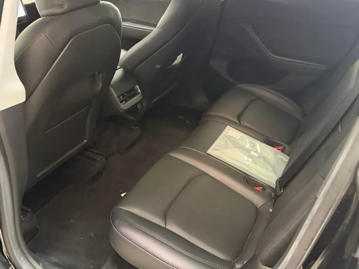 2022 Tesla Model Y BEV 60KWH,autocango,china used car exporter,china ev exporter,chinese used car exporter,chinese used ev exporter