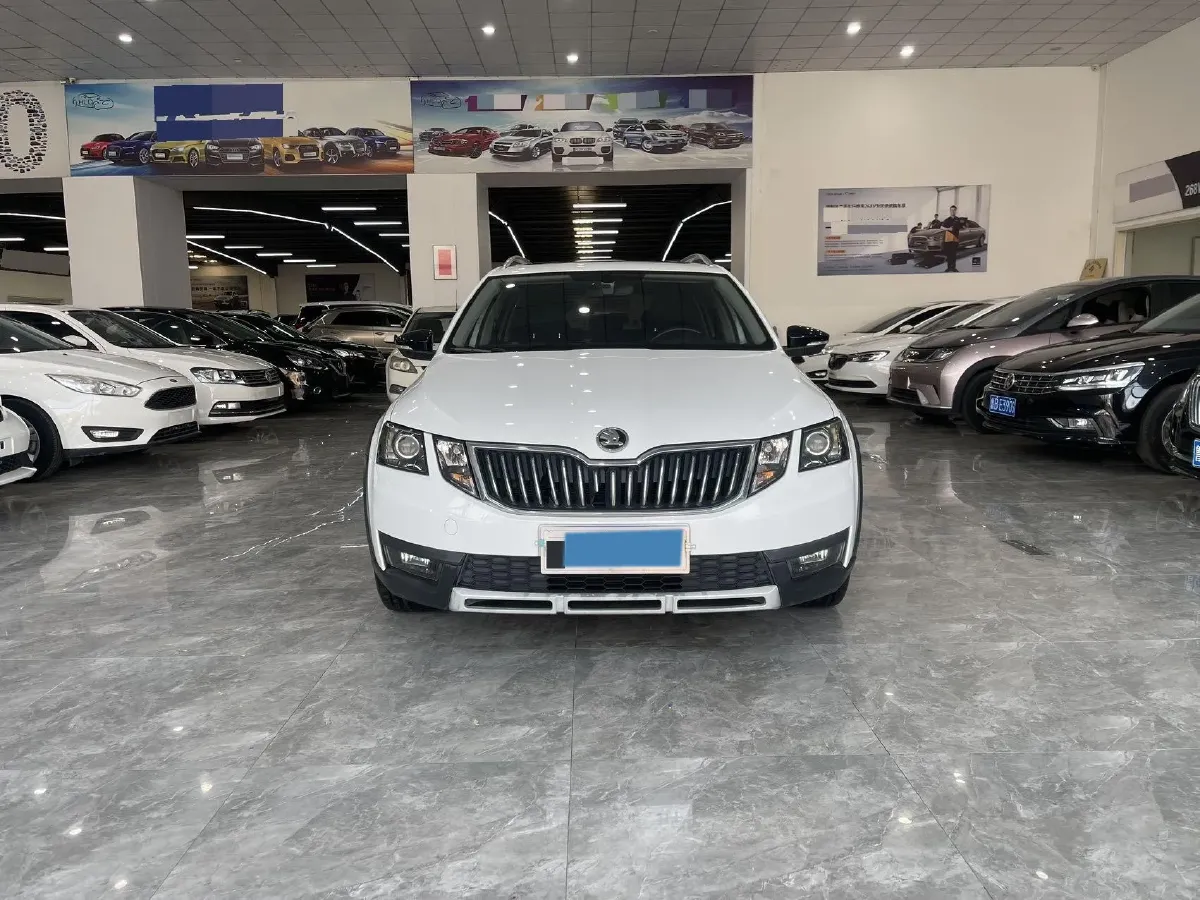 2018 Skoda Octavia 1.2T 116HP L4 7DCT,autocango,china used car exporter,china ev exporter,chinese used car exporter,chinese used ev exporter