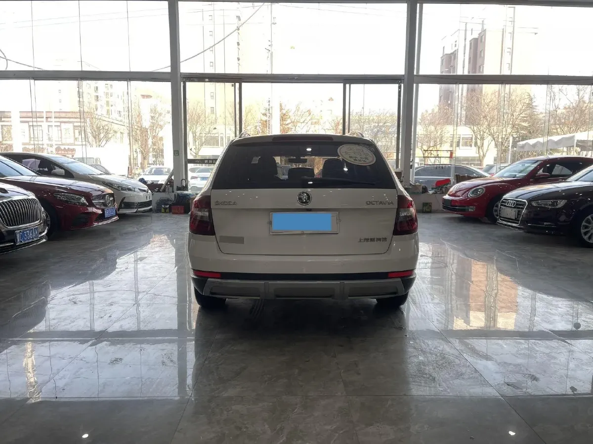 2018 Skoda Octavia 1.2T 116HP L4 7DCT,autocango,china used car exporter,china ev exporter,chinese used car exporter,chinese used ev exporter