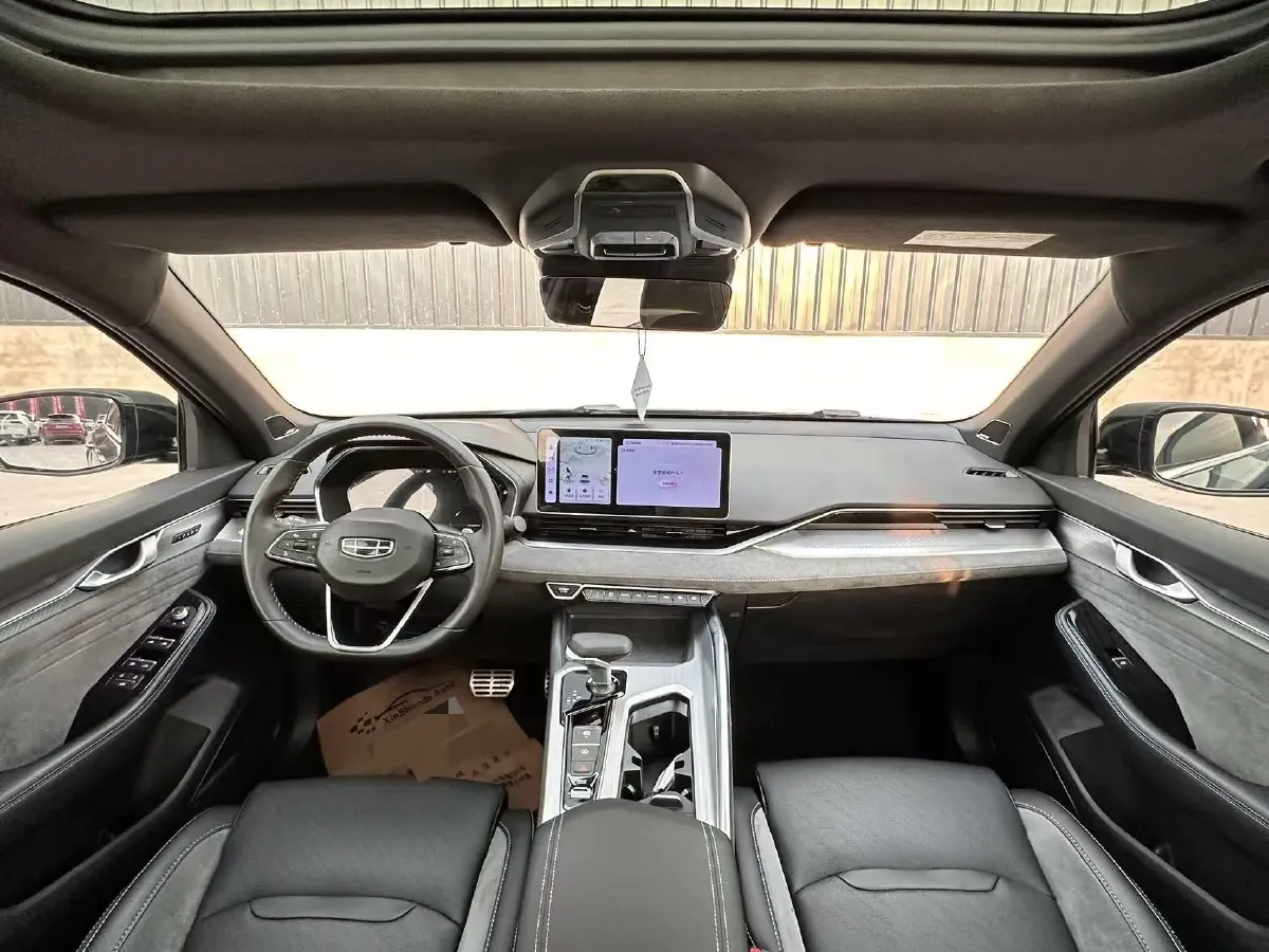 2023 Geely Preface 2.0T 190HP L4 7DCT,autocango,china used car exporter,china ev exporter,chinese used car exporter,chinese used ev exporter