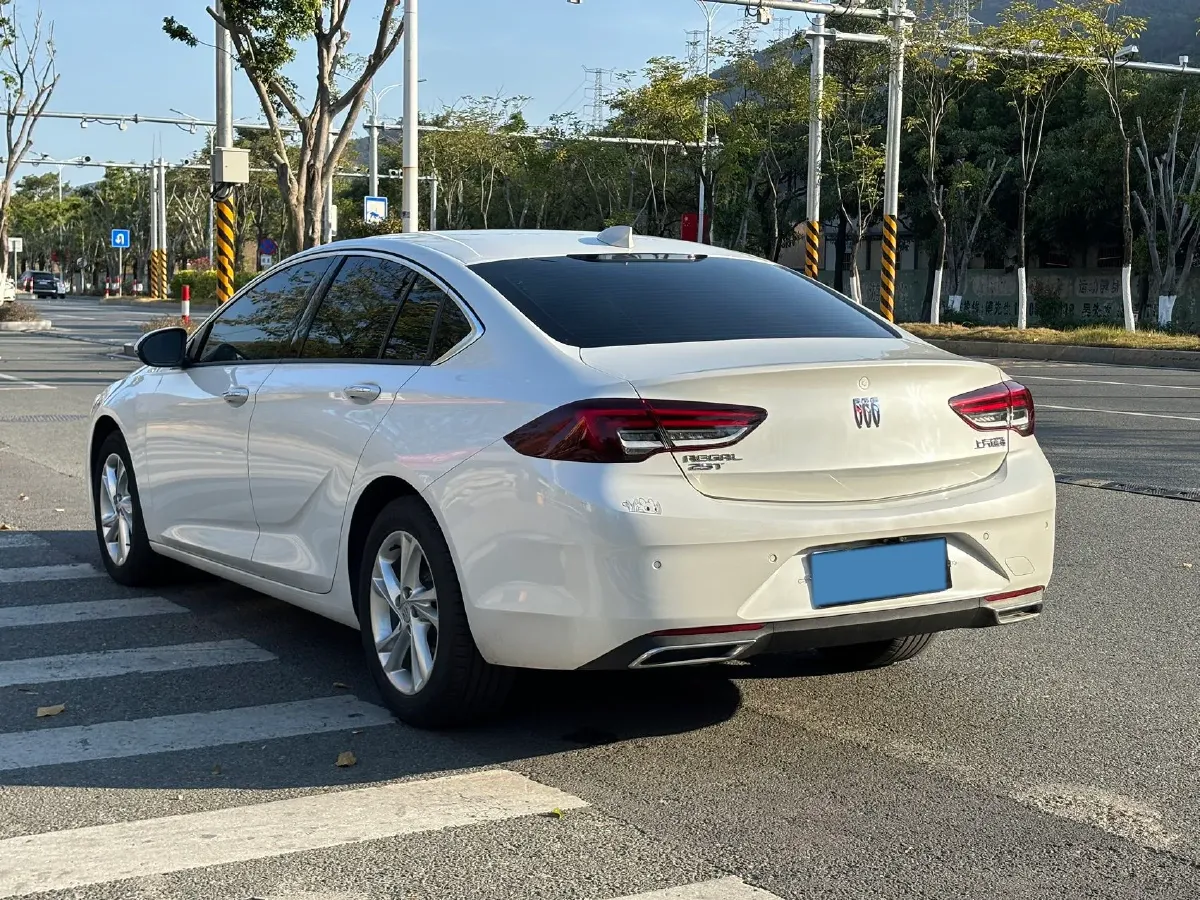2024 Buick Regal 1.5T 169HP L4 9AT,autocango,china used car exporter,china ev exporter,chinese used car exporter,chinese used ev exporter