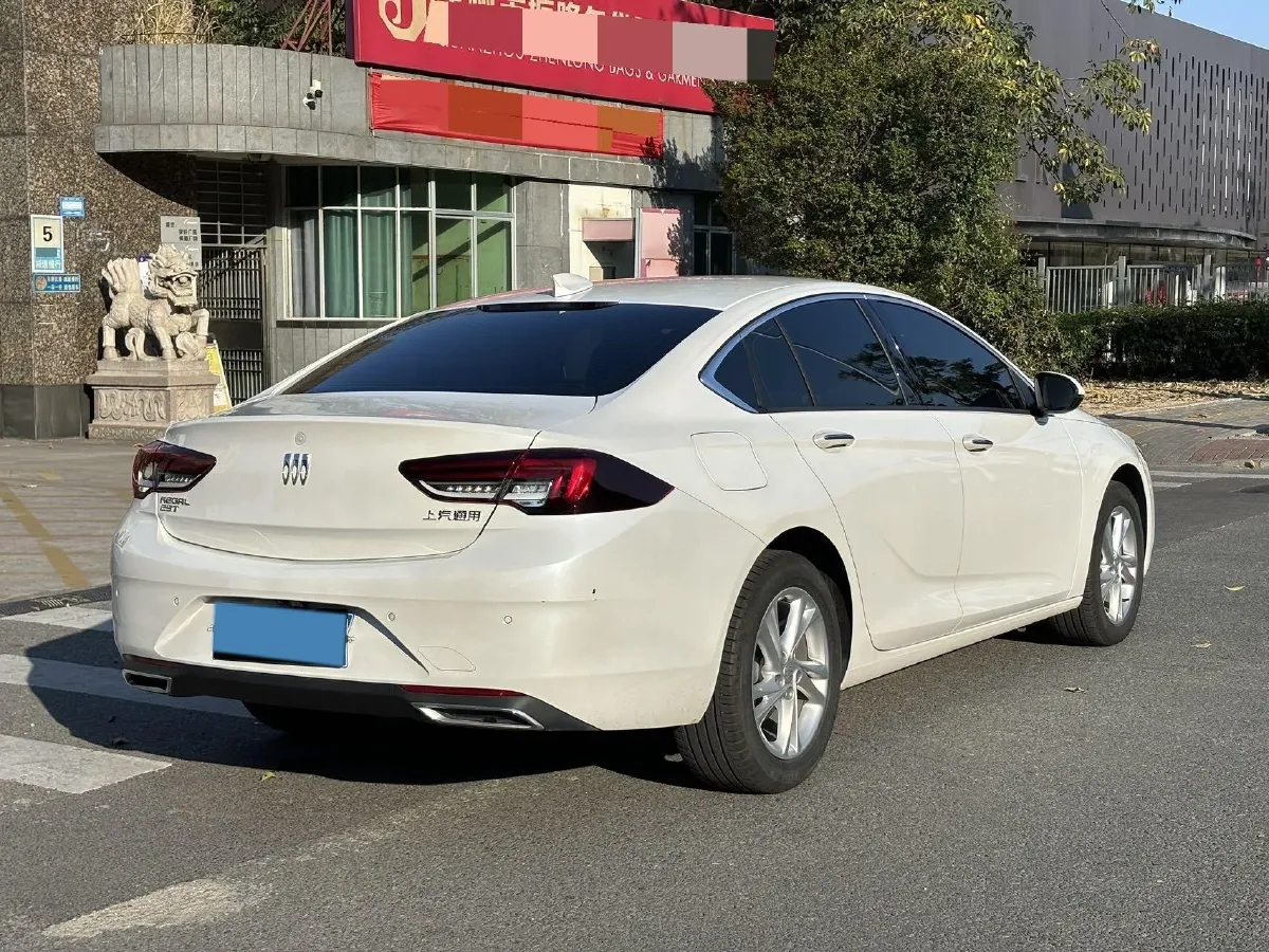 2024 Buick Regal 1.5T 169HP L4 9AT,autocango,china used car exporter,china ev exporter,chinese used car exporter,chinese used ev exporter