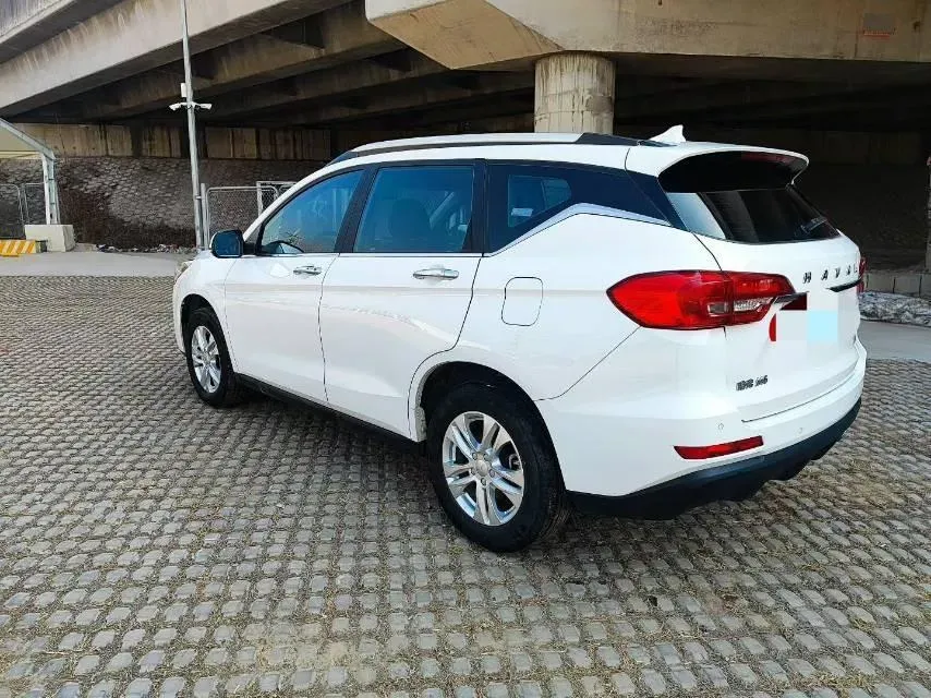 2019 Haval M6 1.5T 150HP L4 7DCT,autocango,china used car exporter,china ev exporter,chinese used car exporter,chinese used ev exporter