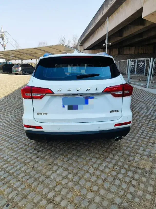2019 Haval M6 1.5T 150HP L4 7DCT,autocango,china used car exporter,china ev exporter,chinese used car exporter,chinese used ev exporter