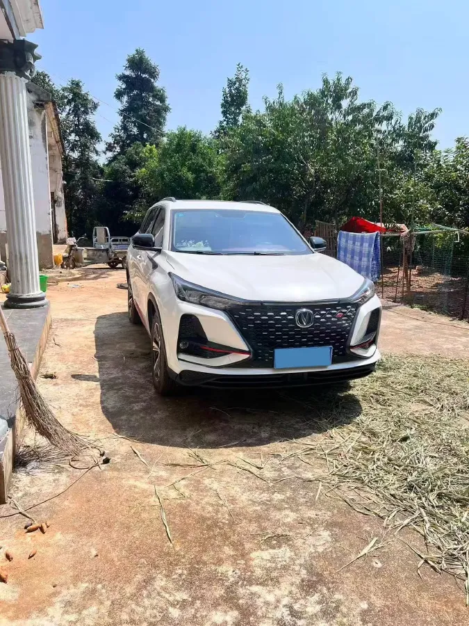 2020 ChangAn CS75 Plus 1.5T 178HP L4 6AT,autocango,china used car exporter,china ev exporter,chinese used car exporter,chinese used ev exporter