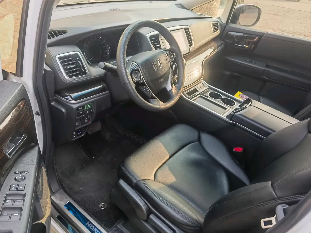 2021 Honda Odyssey 2.0L 146HP L4 E-CVT Hybrid,autocango,china used car exporter,china ev exporter,chinese used car exporter,chinese used ev exporter