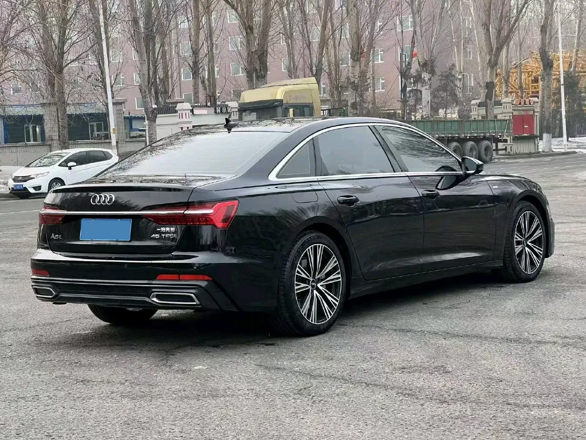 2020 Audi A6L 2.0T 224HP L4 7DCT,autocango,china used car exporter,china ev exporter,chinese used car exporter,chinese used ev exporter