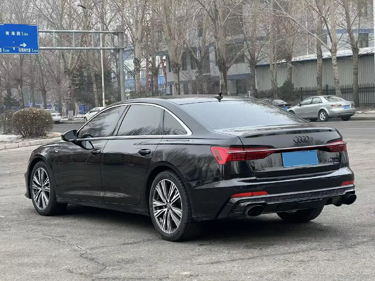 2021 Audi A6L 2.0T 224HP L4 7DCT,autocango,china used car exporter,china ev exporter,chinese used car exporter,chinese used ev exporter