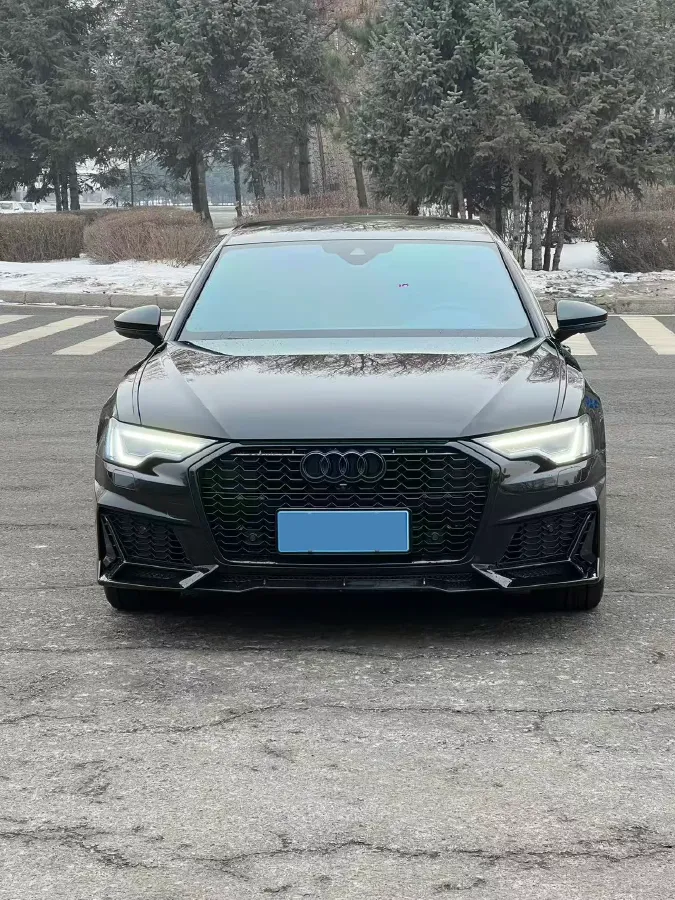2021 Audi A6L 2.0T 224HP L4 7DCT,autocango,china used car exporter,china ev exporter,chinese used car exporter,chinese used ev exporter