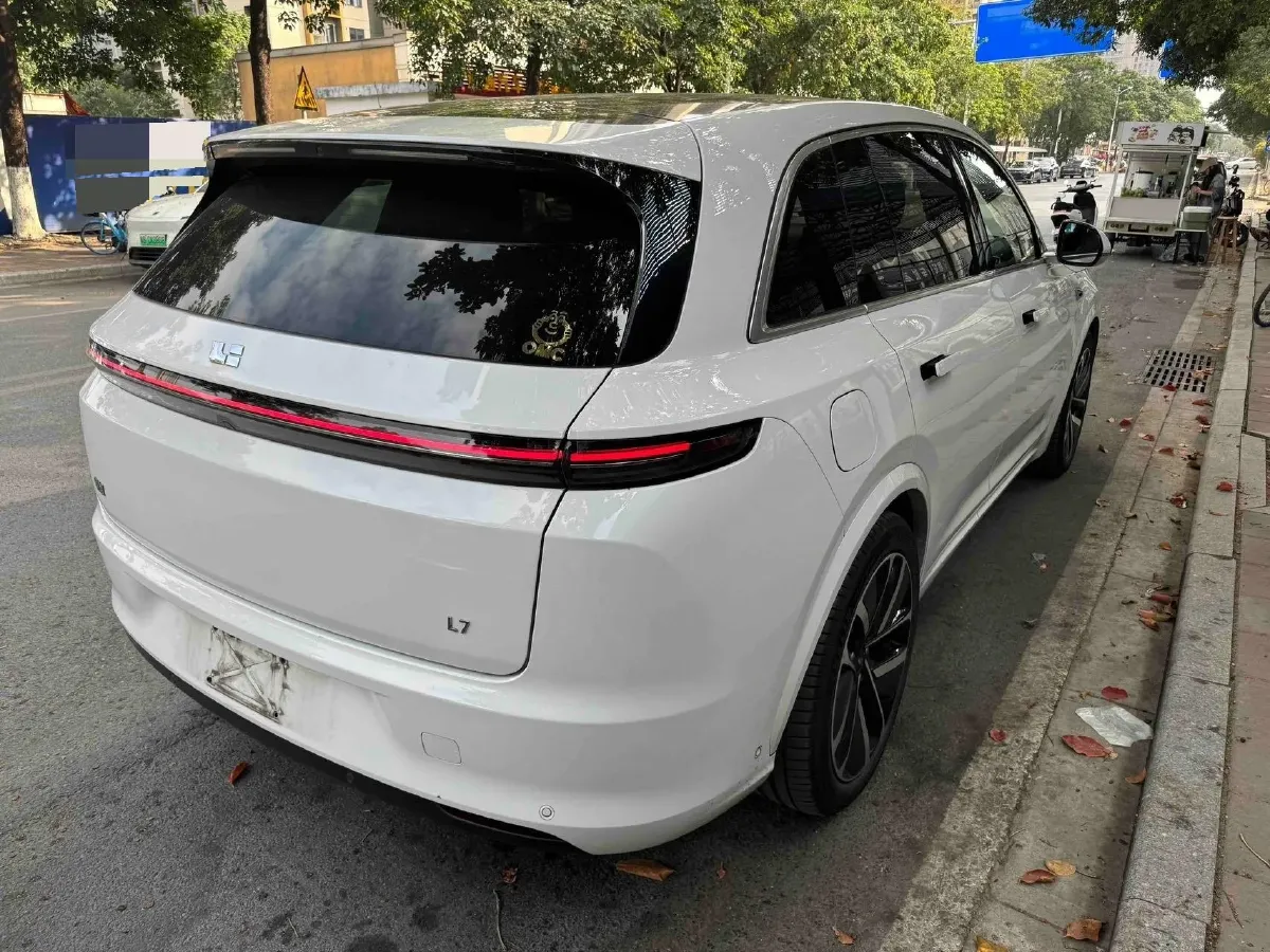 2023 Li L7 Range Extended 154HP REEV 40.9KWH,autocango,china used car exporter,china ev exporter,chinese used car exporter,chinese used ev exporter