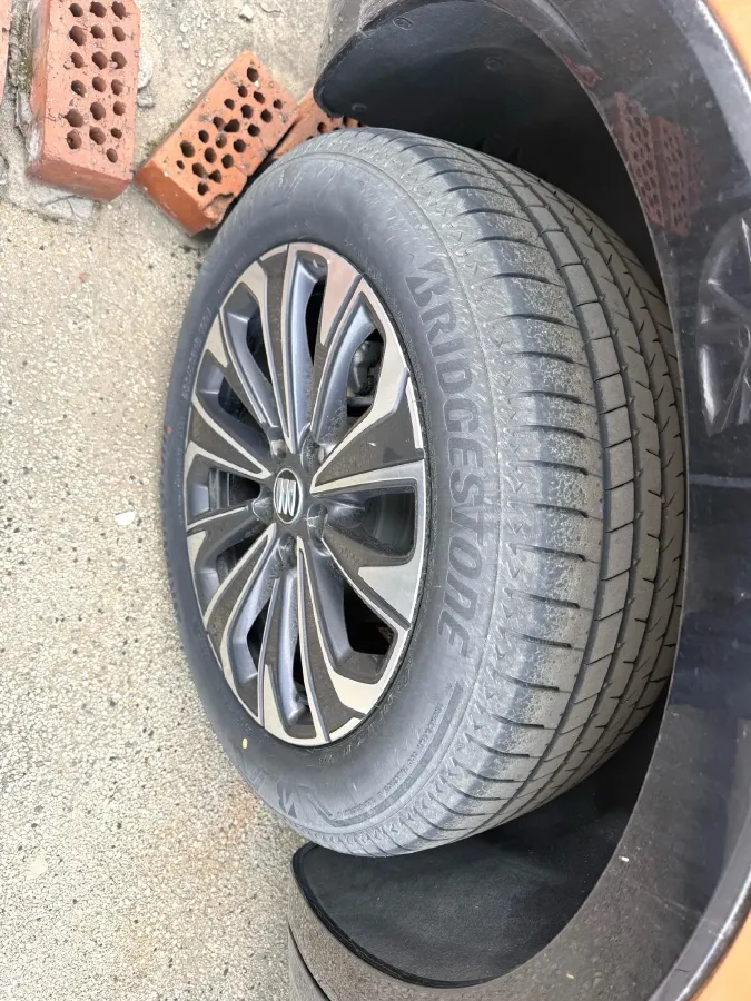 2024 Buick EnvisionS 2.0T 237HP L4 9AT,autocango,china used car exporter,china ev exporter,chinese used car exporter,chinese used ev exporter