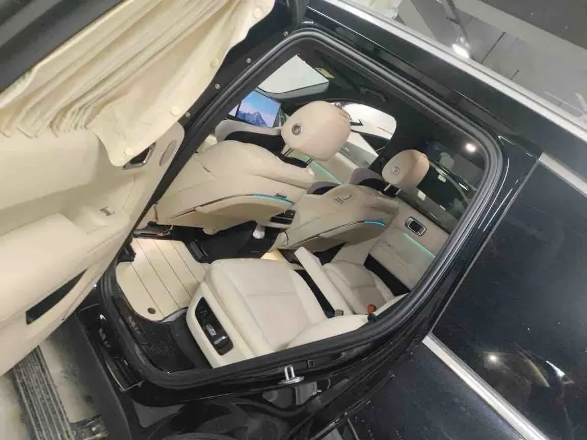2023 Li L8 Range Extended 154HP REEV 40.9KWH,autocango,china used car exporter,china ev exporter,chinese used car exporter,chinese used ev exporter