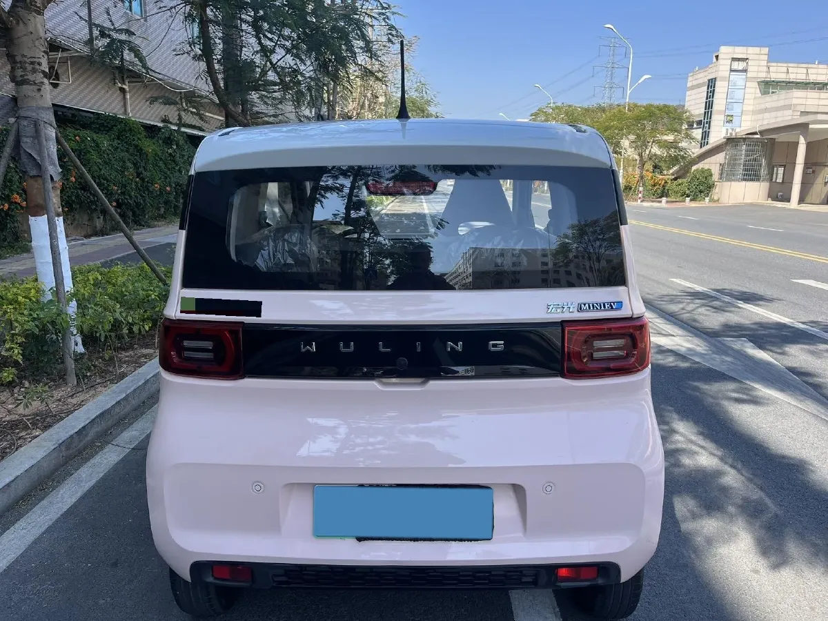 2022 WuLing HongGuang MINI EV BEV 9.3KWH,autocango,china used car exporter,china ev exporter,chinese used car exporter,chinese used ev exporter