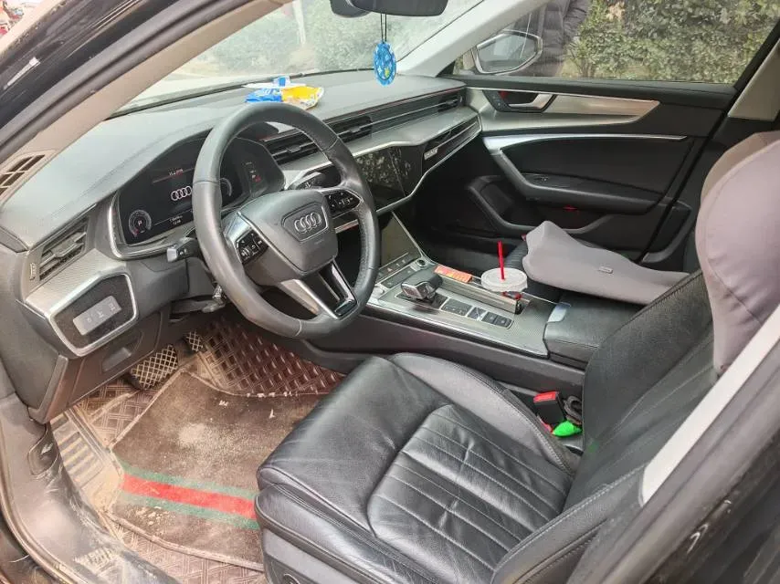 2021 Audi A6L 2.0T 224HP L4 7DCT,autocango,china used car exporter,china ev exporter,chinese used car exporter,chinese used ev exporter