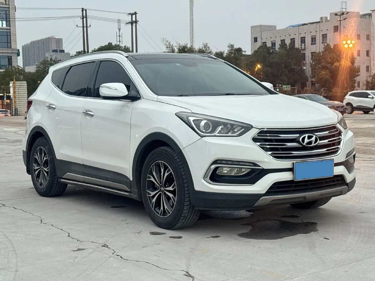 2017 Hyundai Santafe 2.0T 245HP L4 6AT,autocango,china used car exporter,china ev exporter,chinese used car exporter,chinese used ev exporter