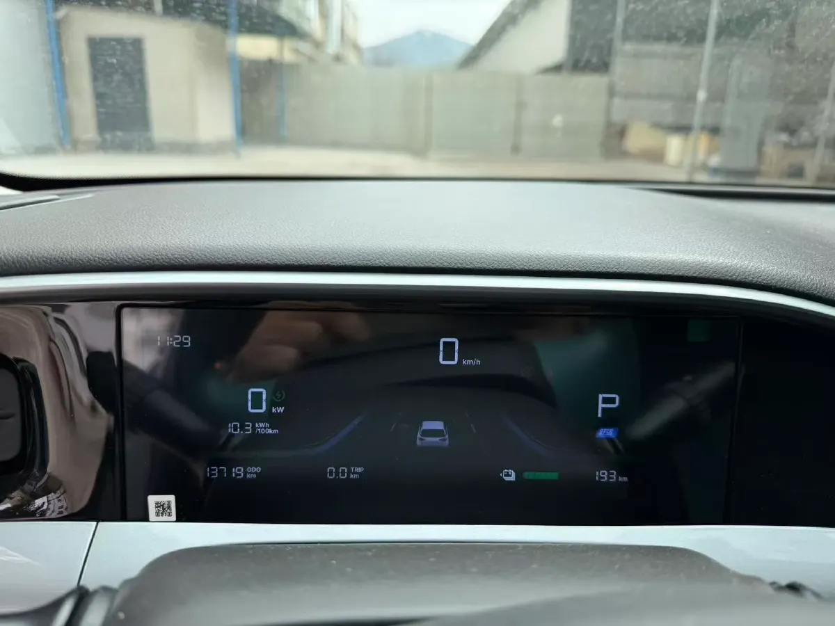 2025 WuLing BinGuo S BEV,autocango,china used car exporter,china ev exporter,chinese used car exporter,chinese used ev exporter