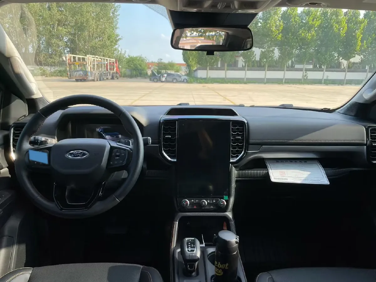 2023 Ford Ranger 2.3T 258HP L4 8AT,autocango,china used car exporter,china ev exporter,chinese used car exporter,chinese used ev exporter