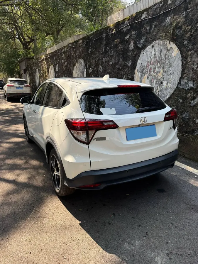 2020 Honda Vezel 1.5L 131HP L4 CVT,autocango,china used car exporter,china ev exporter,chinese used car exporter,chinese used ev exporter