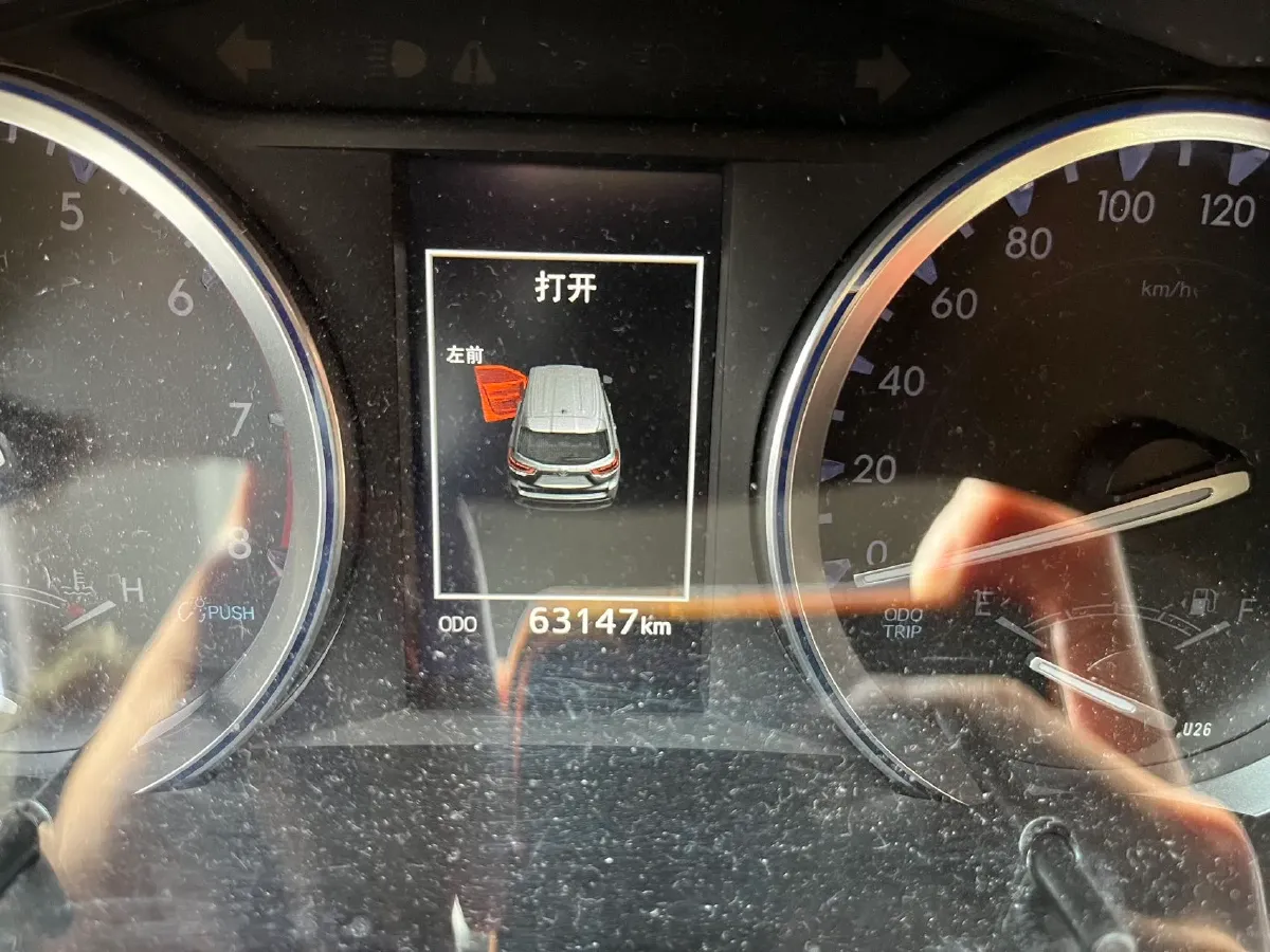 2019 Lincoln MKC 2.0T 203HP L4 6AT,autocango,china used car exporter,china ev exporter,chinese used car exporter,chinese used ev exporter