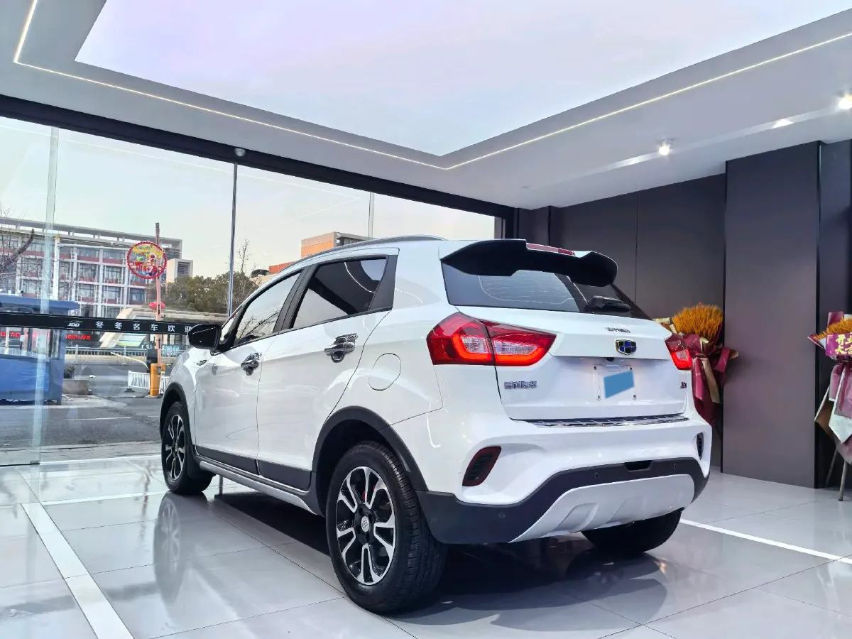 2017 Geely Vision X3 1.5L 102HP L4 4AT,autocango,china used car exporter,china ev exporter,chinese used car exporter,chinese used ev exporter