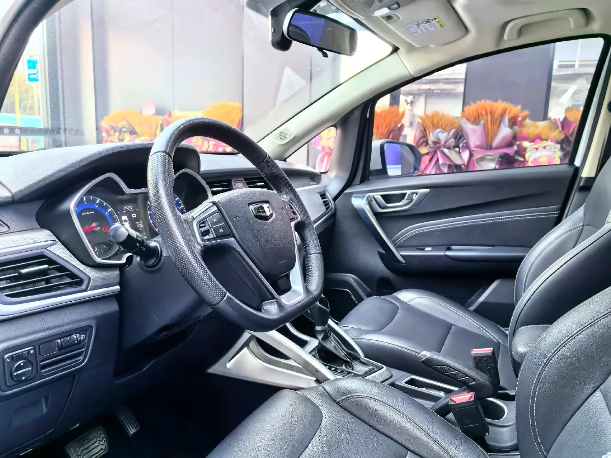 2017 Geely Vision X3 1.5L 102HP L4 4AT,autocango,china used car exporter,china ev exporter,chinese used car exporter,chinese used ev exporter